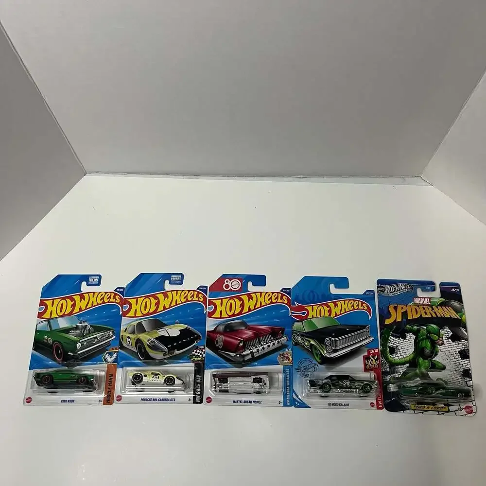 Lot of 10 Hot Wheels Assorted Die-Cast Toy Cars